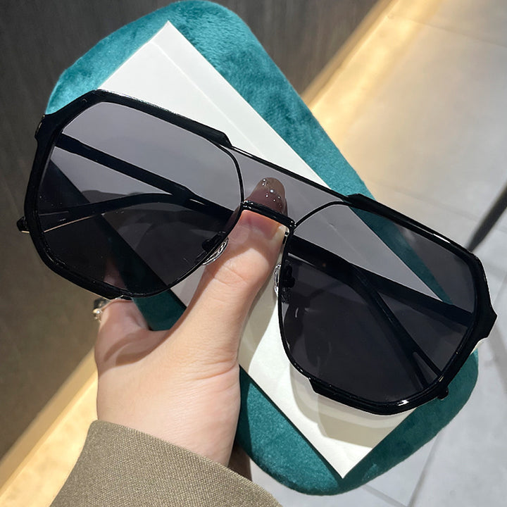 Ladies extravagant sunglasses in hexagonal design with transparent frame Bowlift