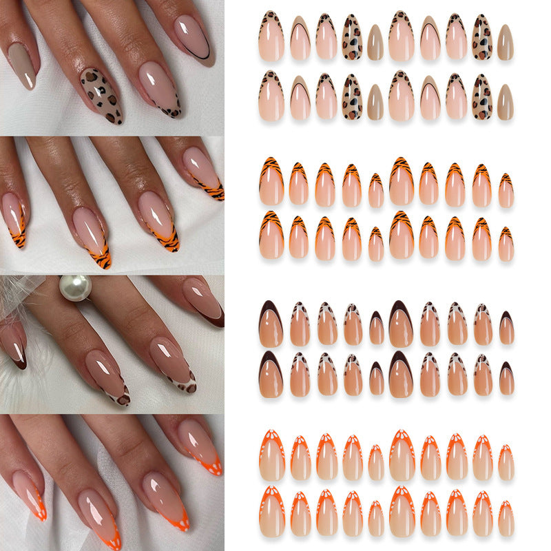 Decorative Stiletto Press-On Nail Set Bowlift