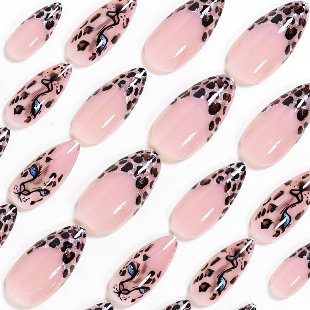 Artistic Leopard Print Stiletto Nail Art Tips Bowlift