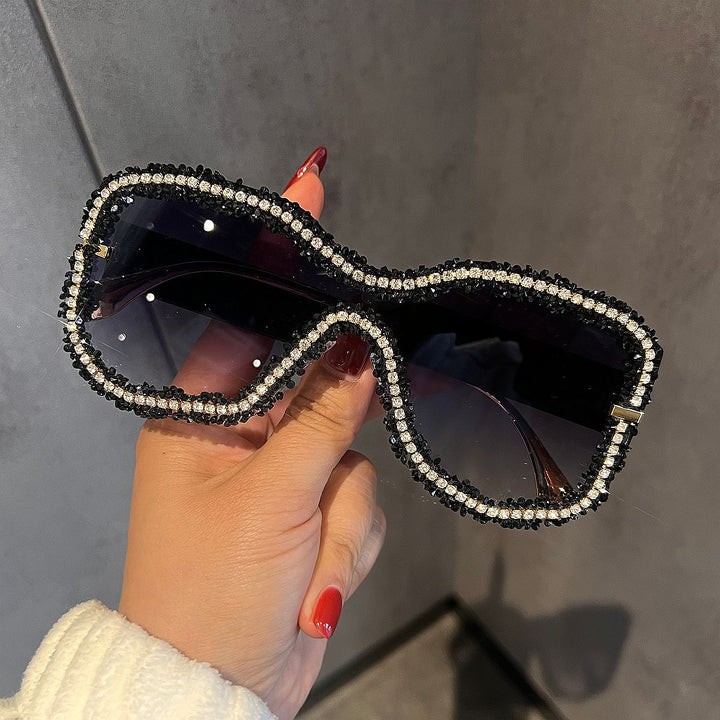 Women's Glamorous Sunglasses with Striking Crystal Frame Bowlift