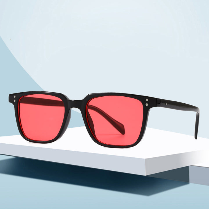 Ladies fashionable square sunglasses with unique lenses Bowlift