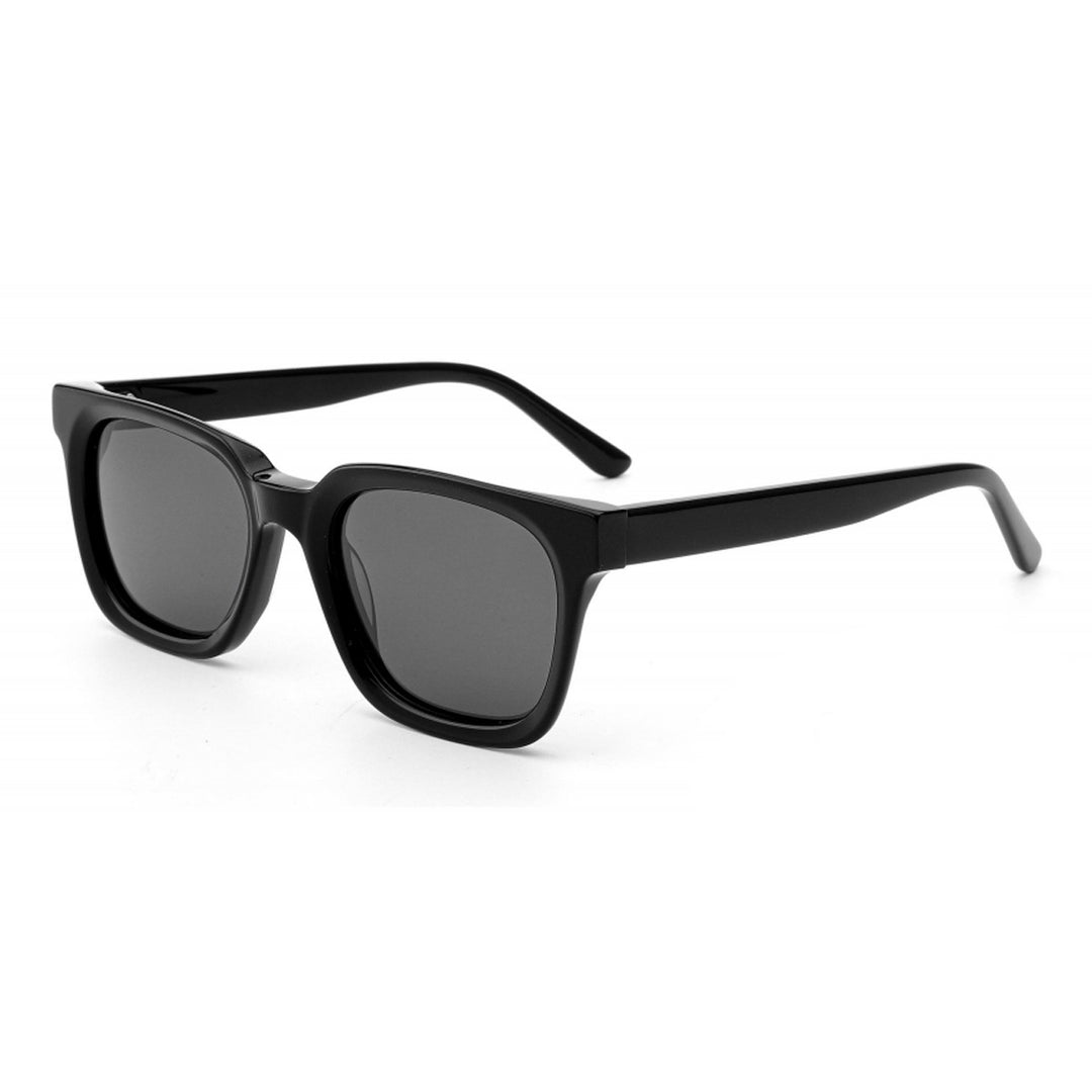 Women stylish sunglasses with wide, rectangular frame and UV protection Bowlift