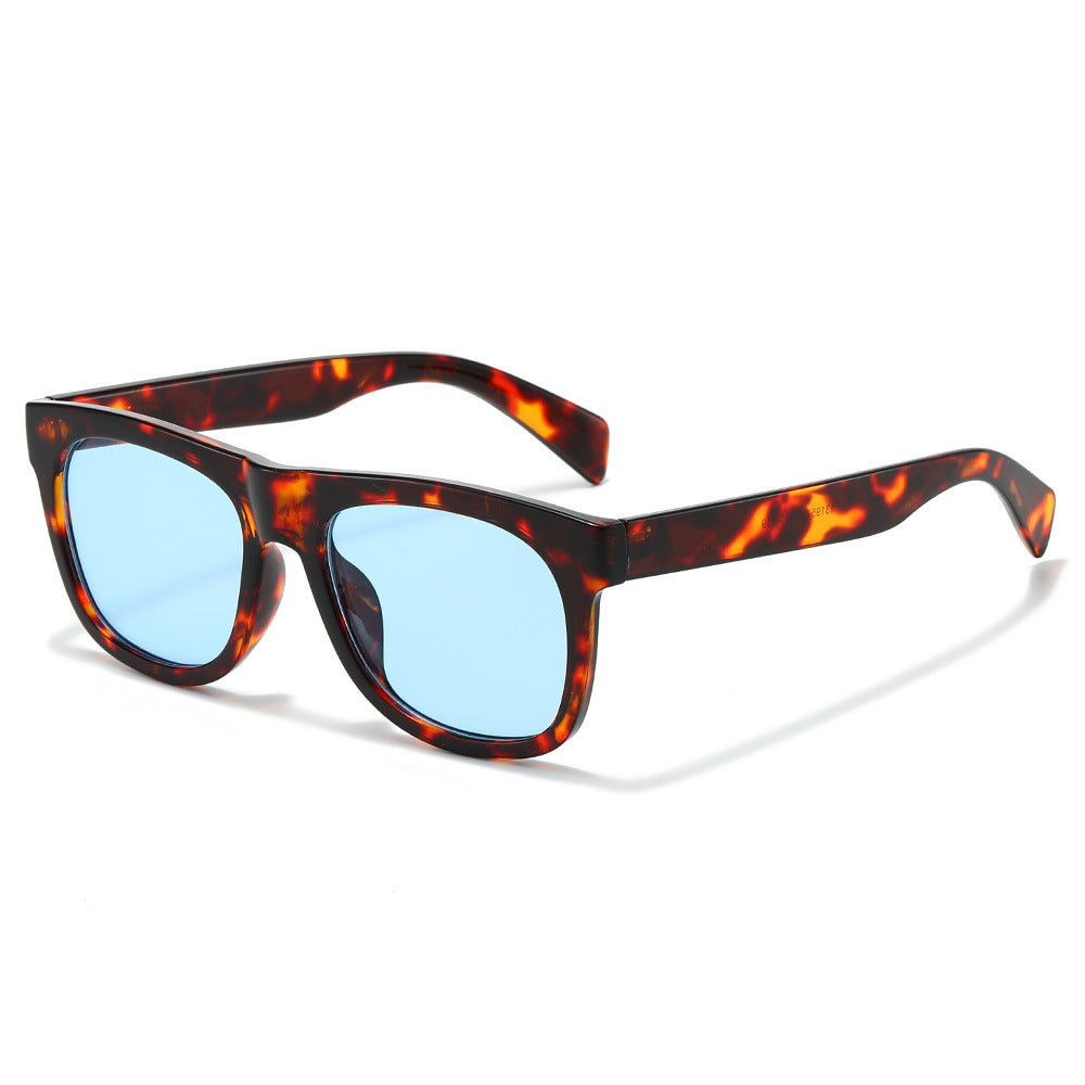 Retro-Inspired Tortoiseshell Sunglasses Bowlift