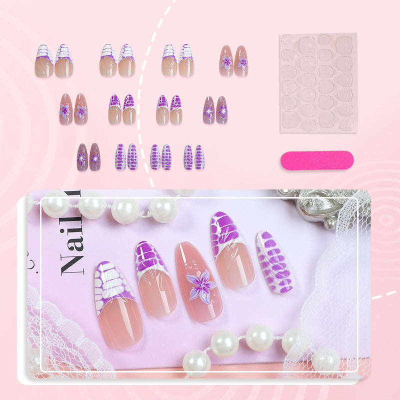 Artful nail tips in modern floral design Bowlift