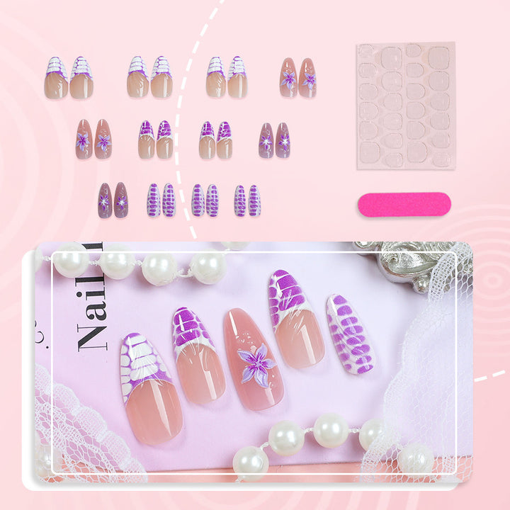 Artful nail tips in modern floral design Bowlift
