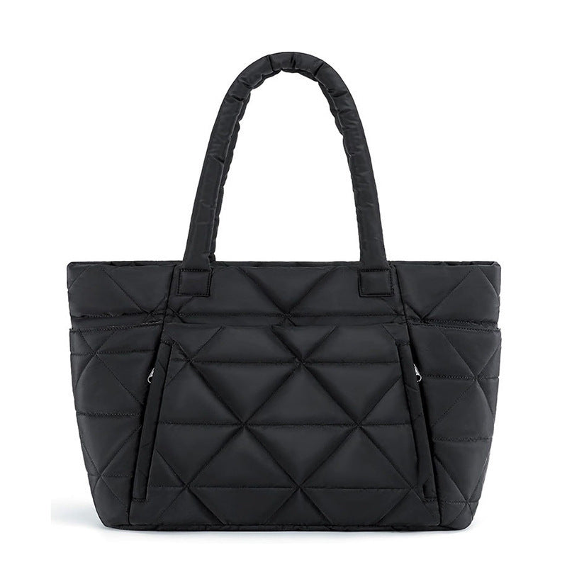 Fashionable leisure bag with practical design Bowlift