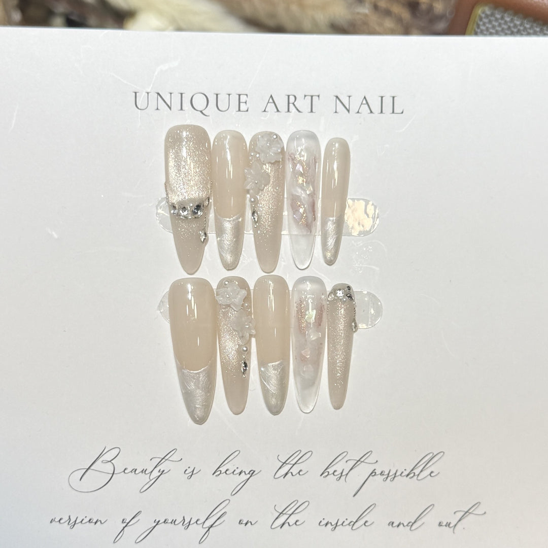 Artistic Long Press-On Nail Set with Elegant Floral Design Bowlift