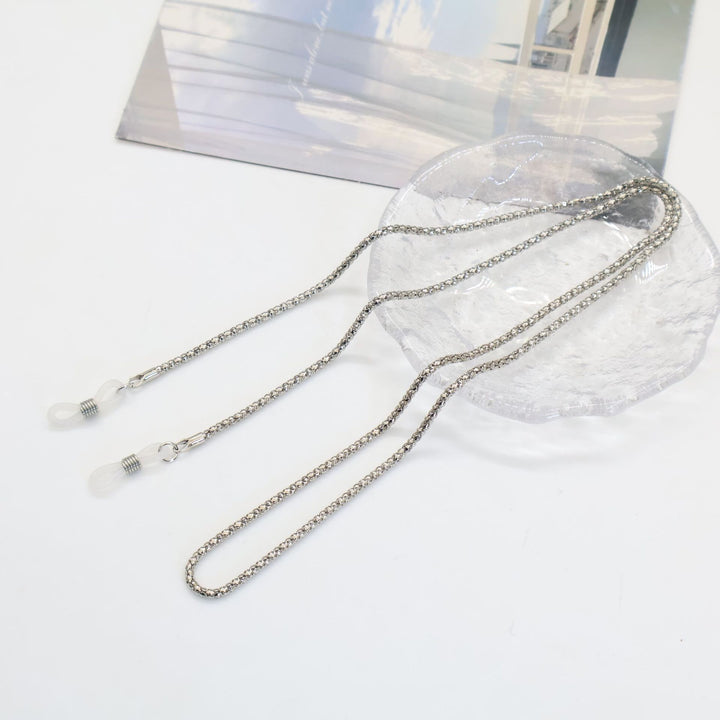 Chic Metallic Eyewear Chain Bowlift