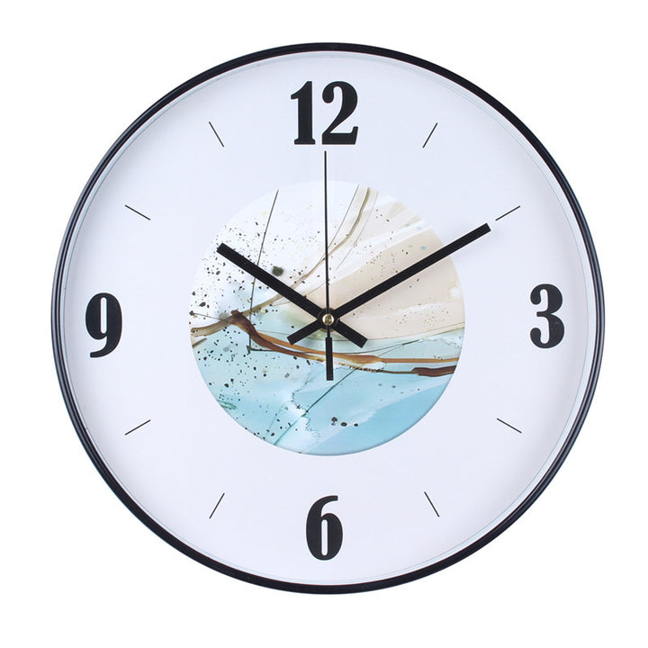 Wall clock with elegant leaf pattern Bowlift