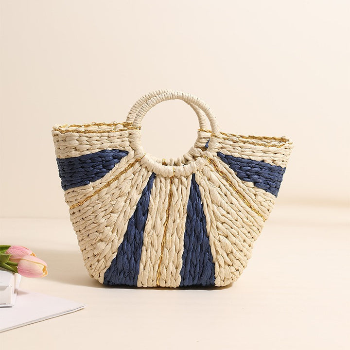 Handcrafted basket bag in modern design Bowlift