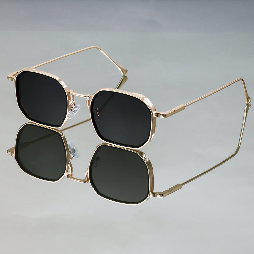 Women's fashionable sunglasses with stylish, square frame and UV protection Bowlift