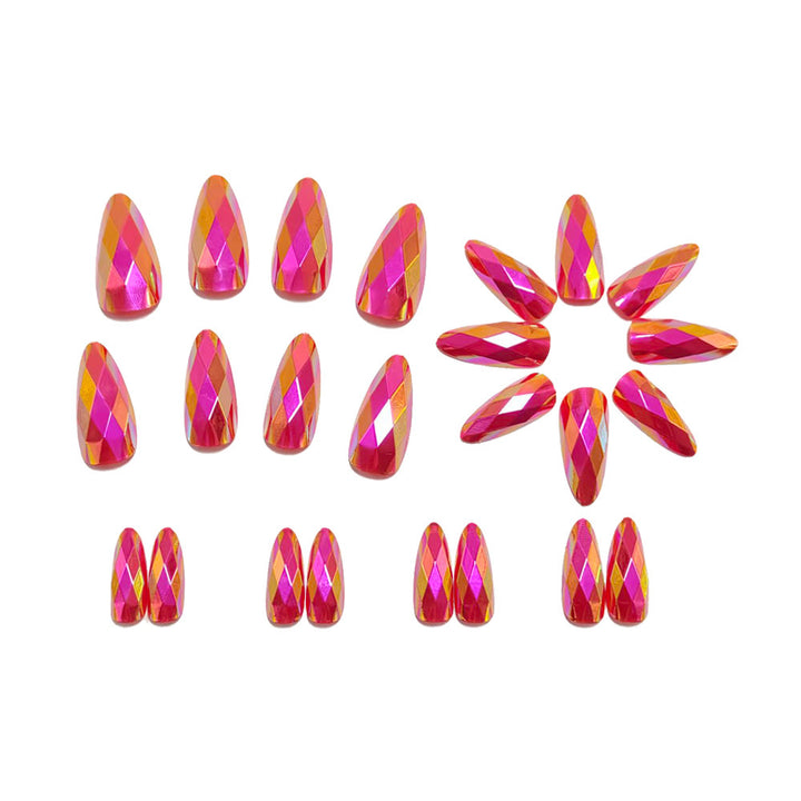 Eye-catching 3D art nails in crystal design Bowlift