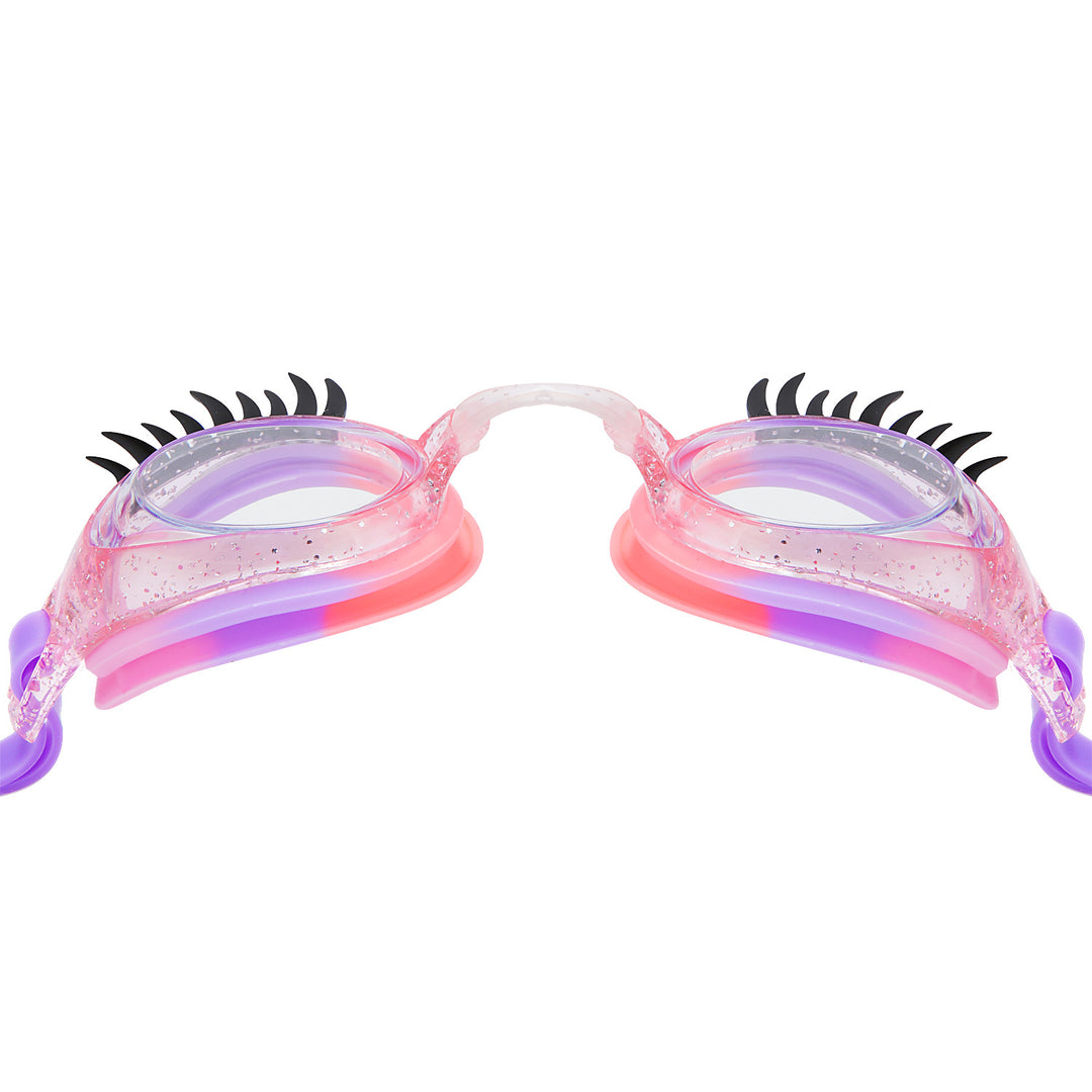 Swimming goggles with unique eyelash design Bowlift
