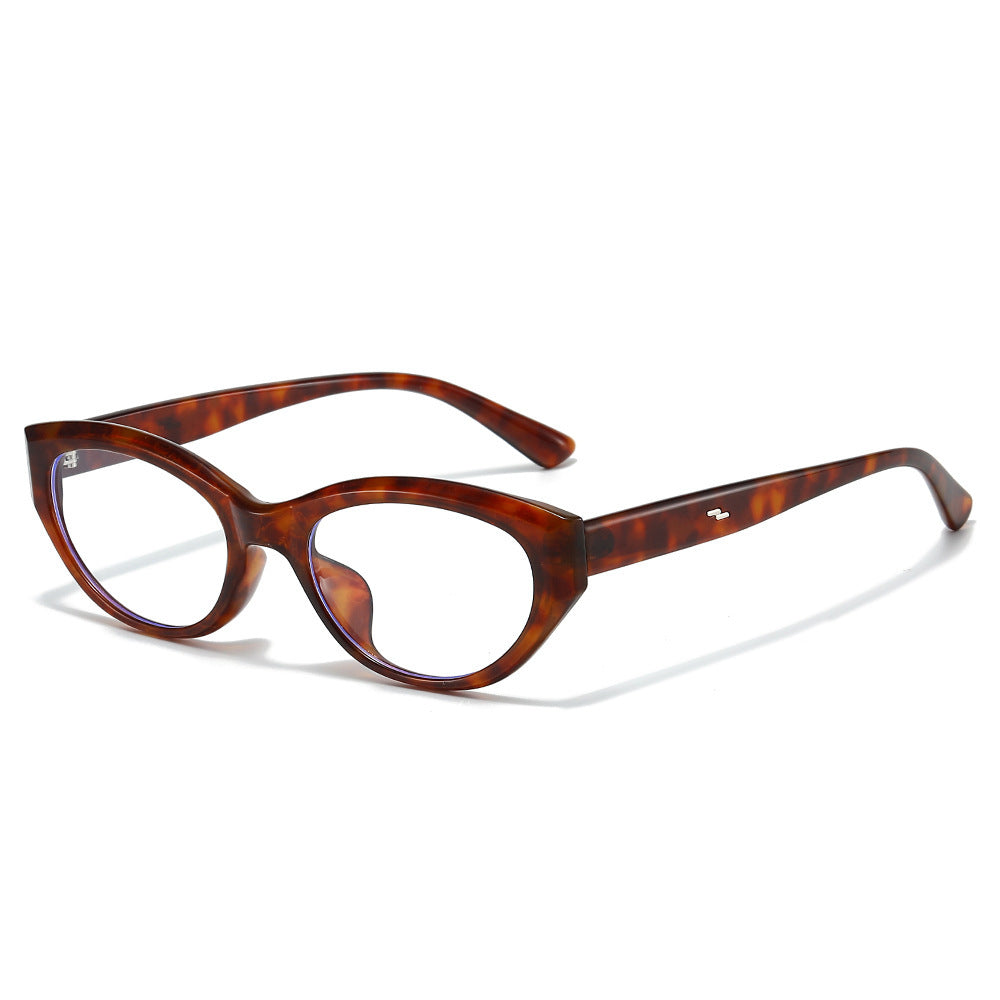 Chic Cat-Eye Sunglasses with Stylish Frame Details Bowlift