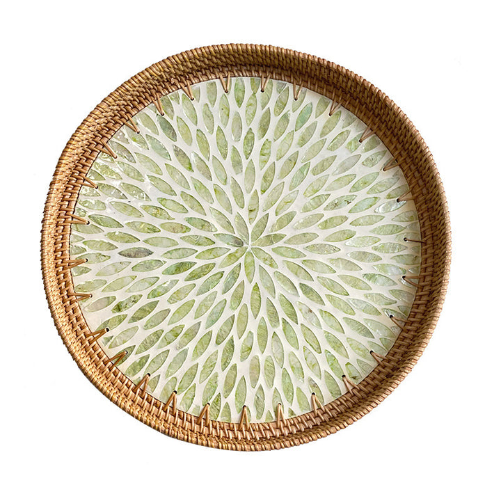 Women's handcrafted serving platter Bowlift