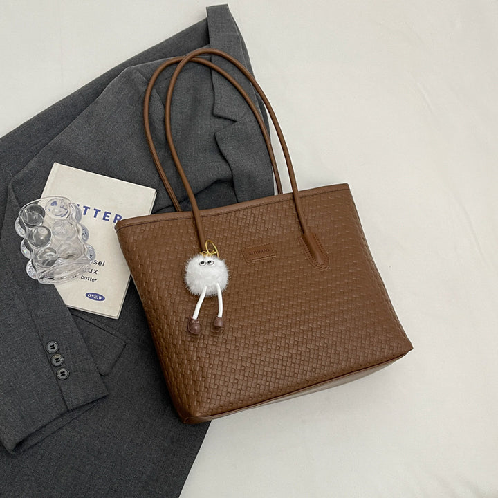 Woven Patterned Shoulder Bag Bowlift