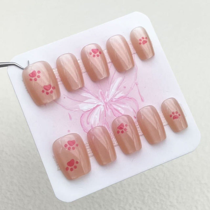 Creative Artificial Nails with Playful Paw Designs Bowlift