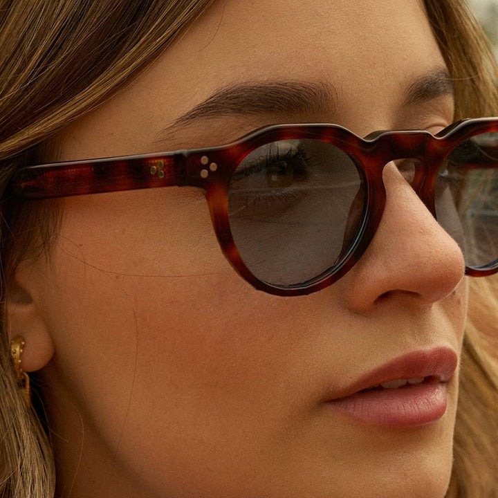 Women's stylish round glasses Bowlift