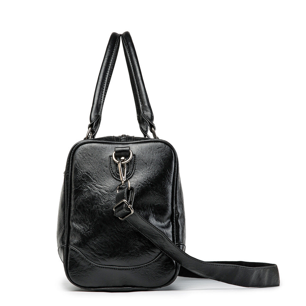 Stylish Travel Bag Made of High-Quality Synthetic Leather Bowlift
