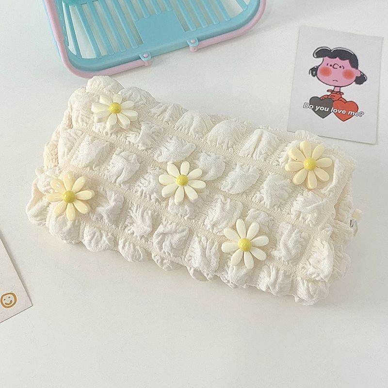 Phone case with Floral Detail Bowlift