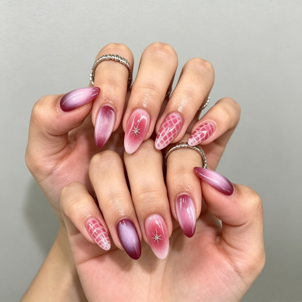 Elegant Press-On Nail Set with Ombre Design Bowlift