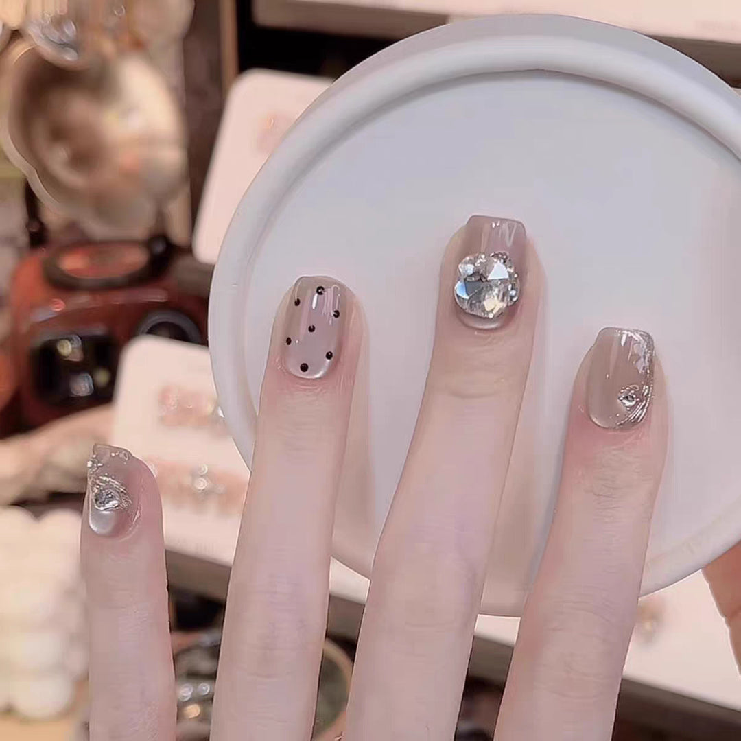 3D Decorative Press-On Nail Set Bowlift