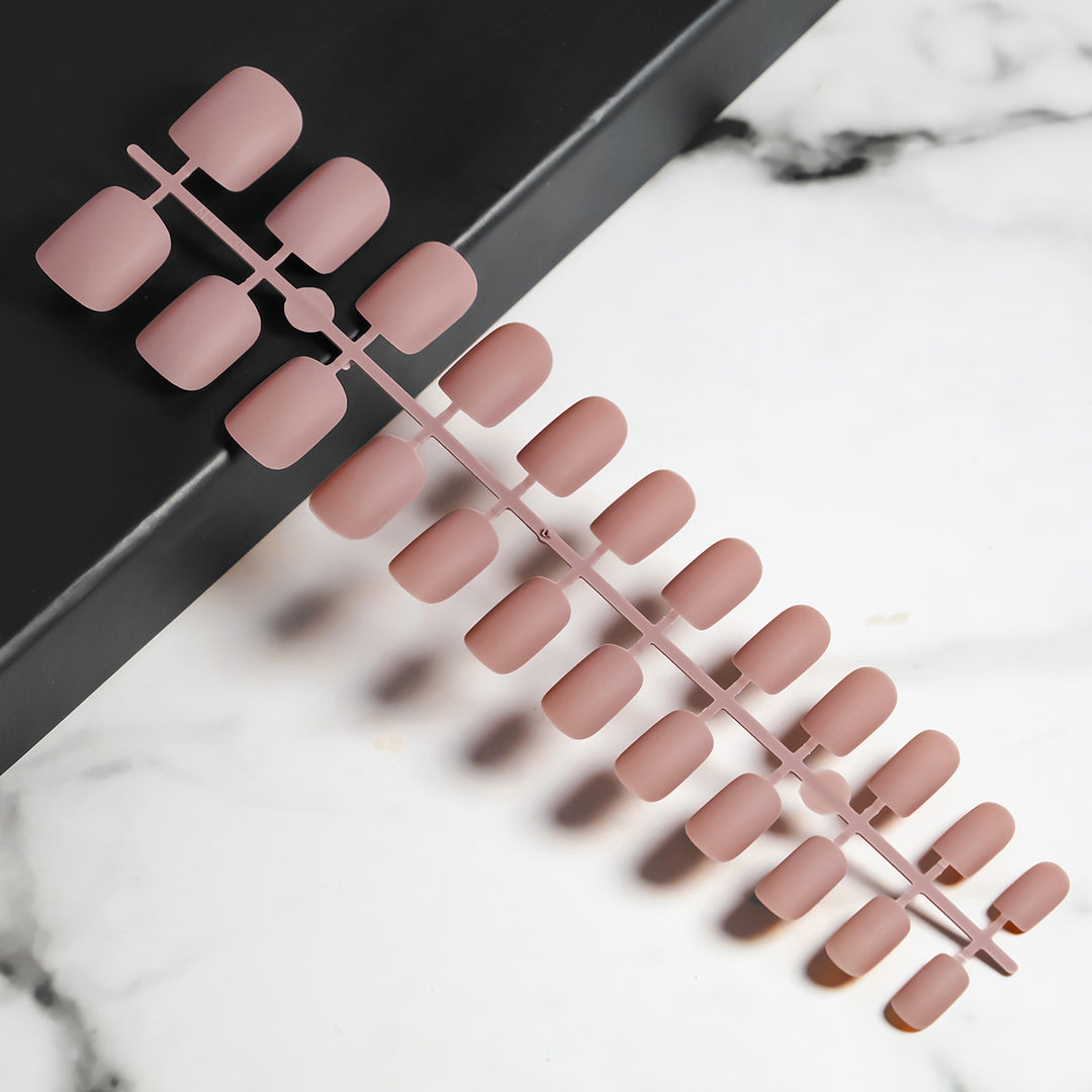 Matte Finish Press-On Nail Tips Bowlift