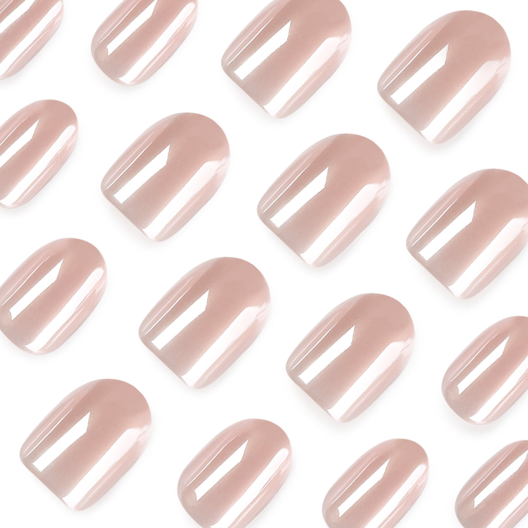 Elegant Gel Nails with Natural Shine Bowlift