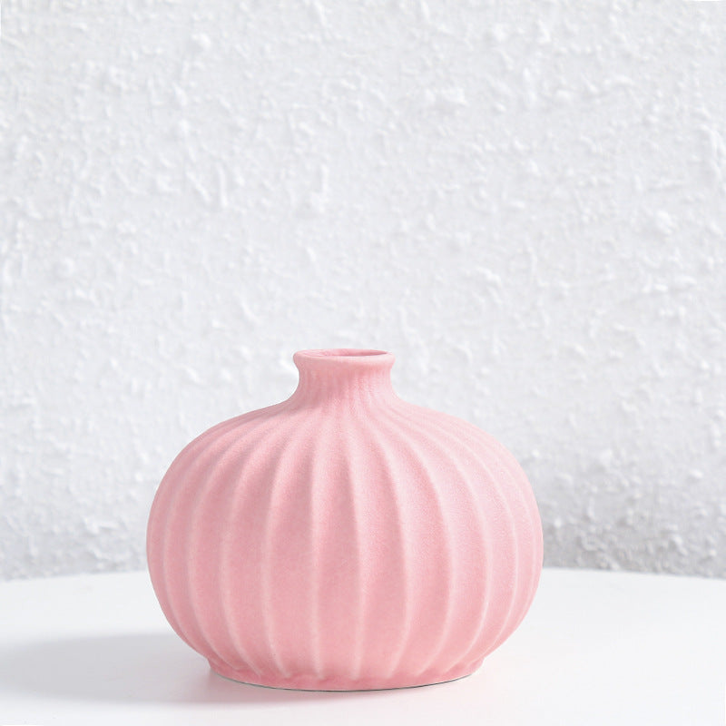 Ribbed Decorative Ceramic Vase Bowlift