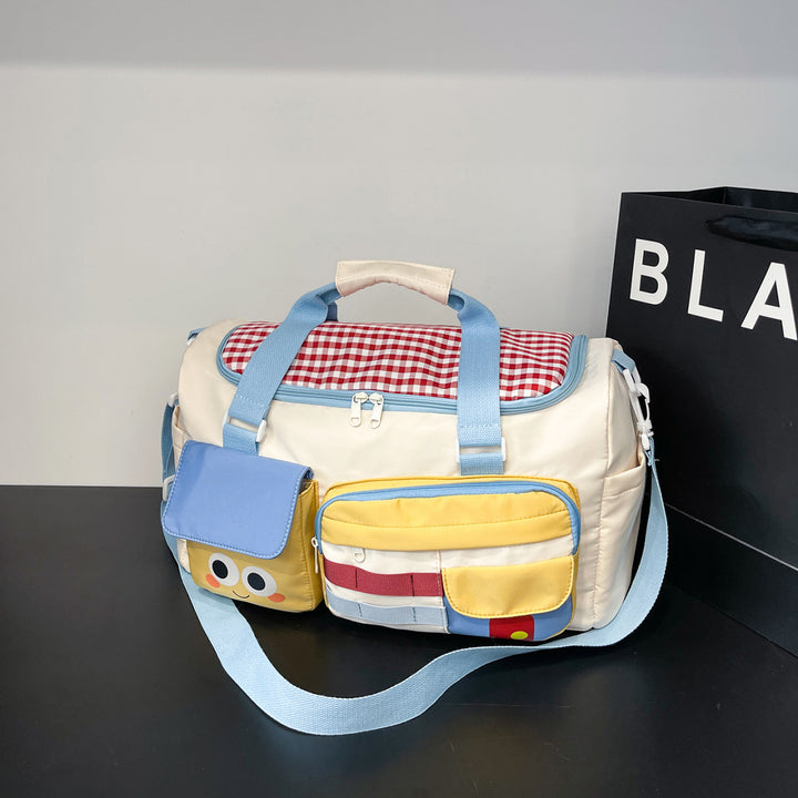Sporty travel bag with multiple outer pockets Bowlift