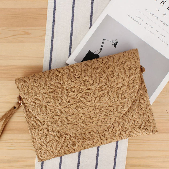 Handbag in Elegant Woven Design Bowlift