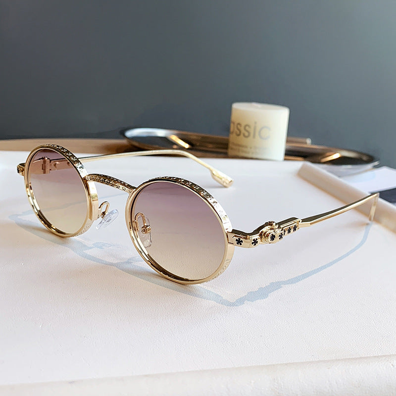 Ladies Elegant Sunglasses with Delicate Details Bowlift