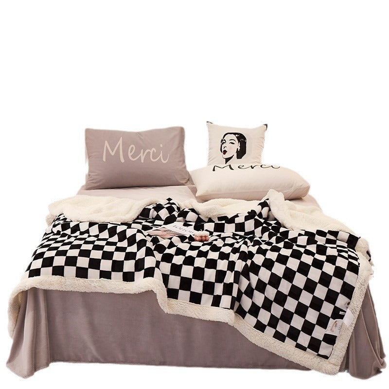 Women's Cozy and Comfortable Bedspread Bowlift
