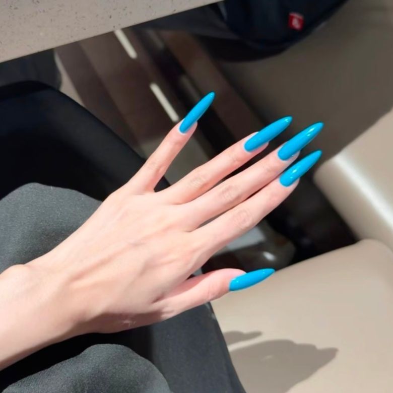 Decorative Nail Art Bowlift