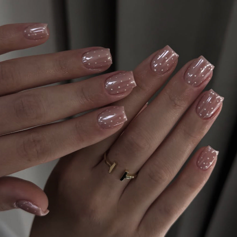 Kreative Gel-Nails Bowlift