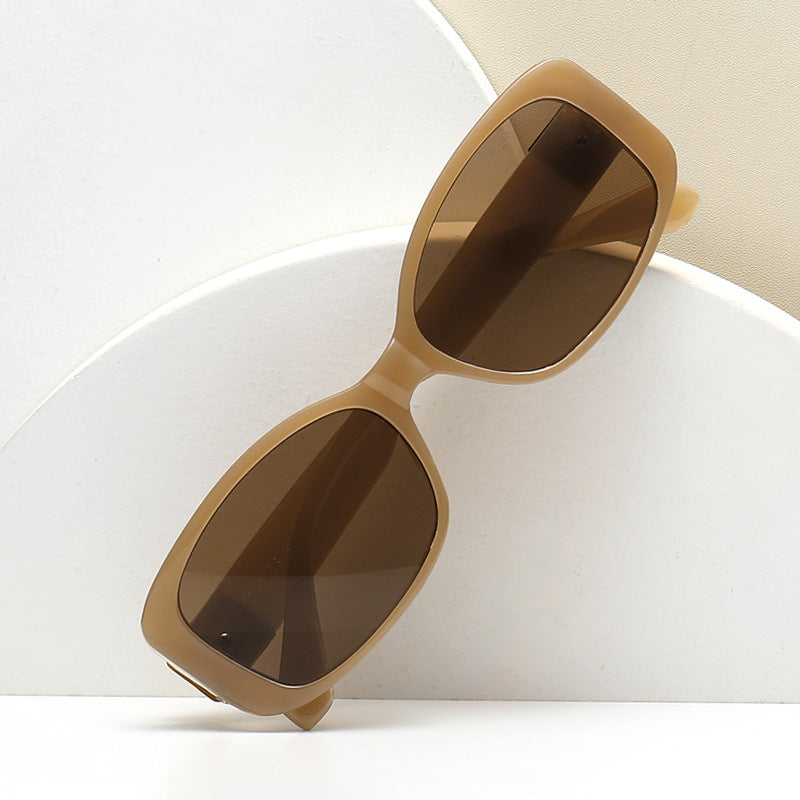Women's oversized sunglasses with luxurious frame and UV protection Bowlift