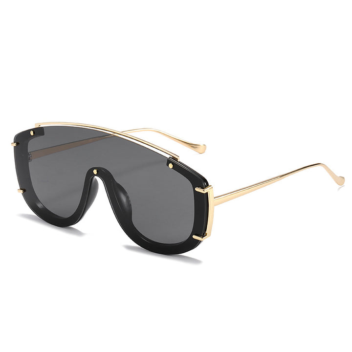 Fashion-Forward Futuristic Shield Sunglasses Bowlift