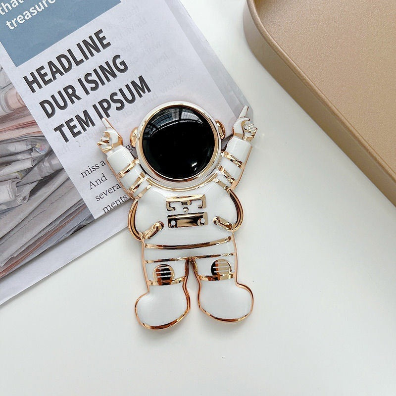 Astronaut Brooch Bowlift