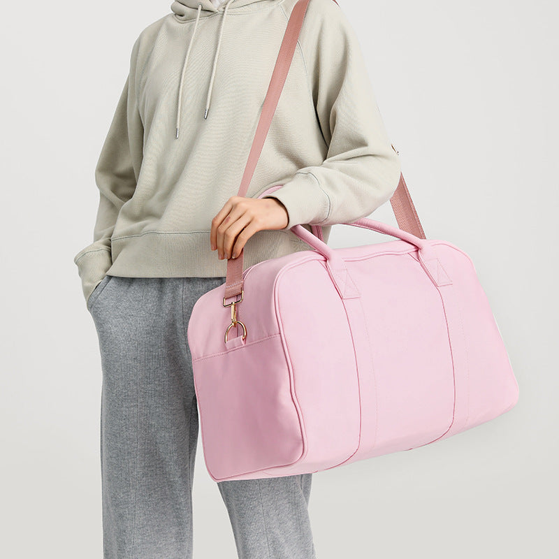 Stylish and Spacious Sports and Travel Bag Bowlift
