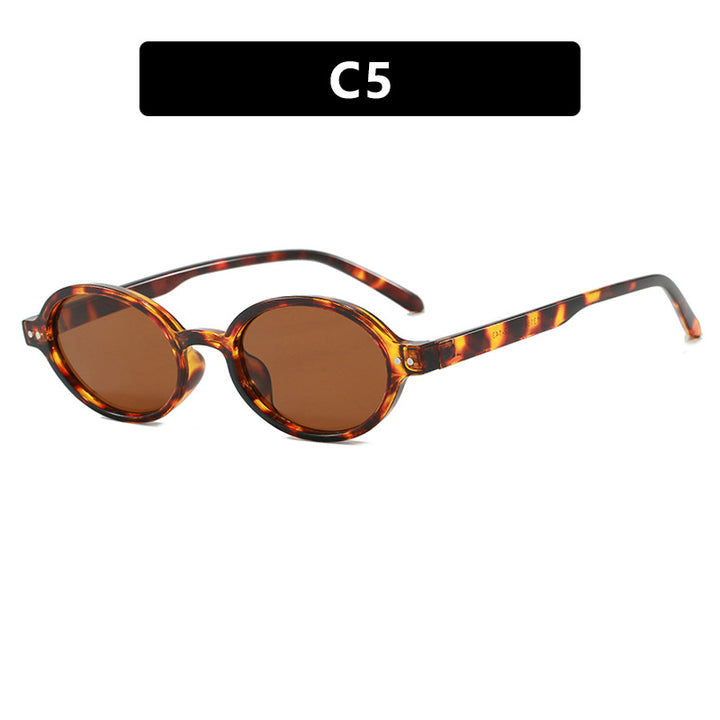 Ladies fashionable oval-shaped sunglasses with fancy frame Bowlift