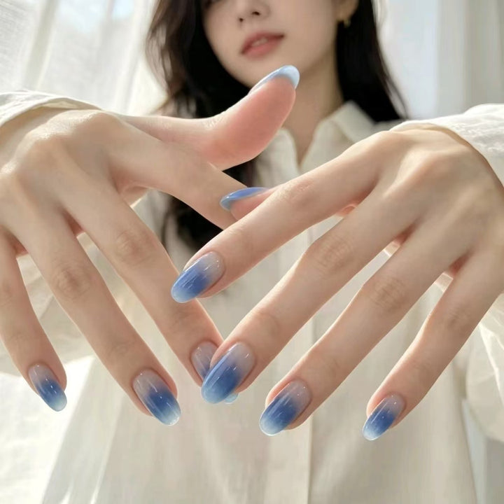 Stylish Press-On Nail Wraps Bowlift