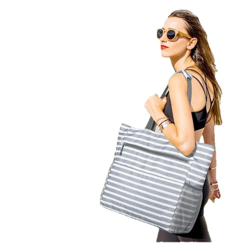 Practical Beach Bag Bowlift