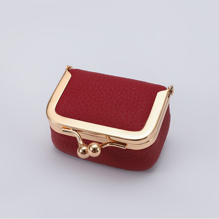 Elegant Vintage Clutch Bowlift