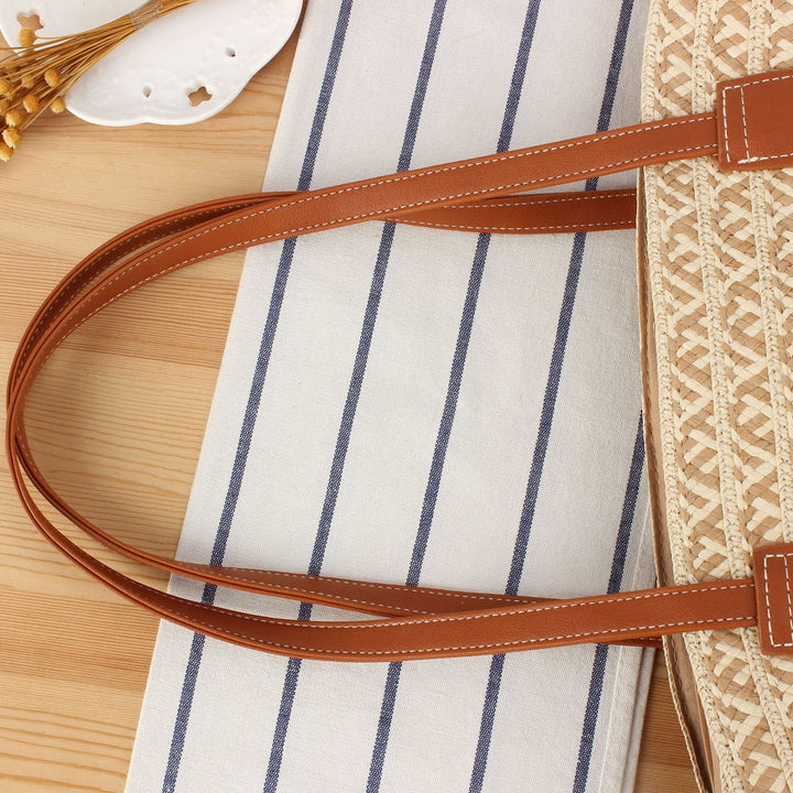 Beach bag with refined leather accents Bowlift