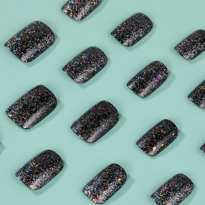 Shiny artificial nails with sparkling glitter Bowlift