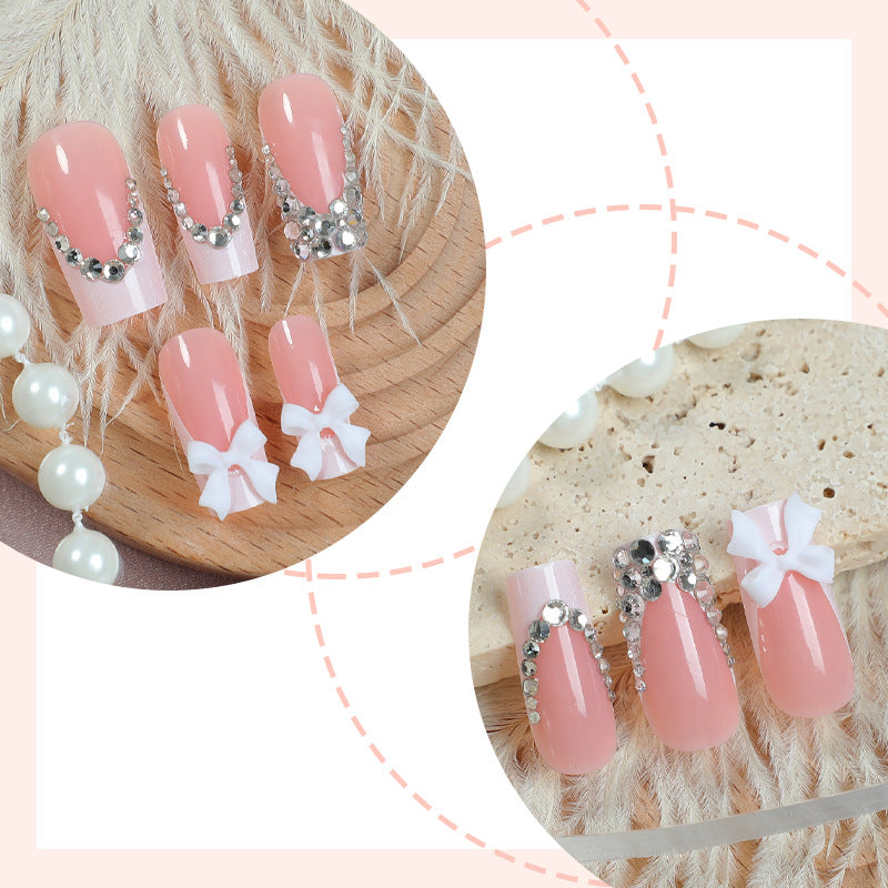Decorative Rhinestone Press-On Nail Set Bowlift
