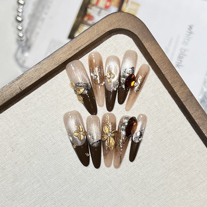Elegant Stiletto Press-On Nail Set with Glamorous Embellishments Bowlift