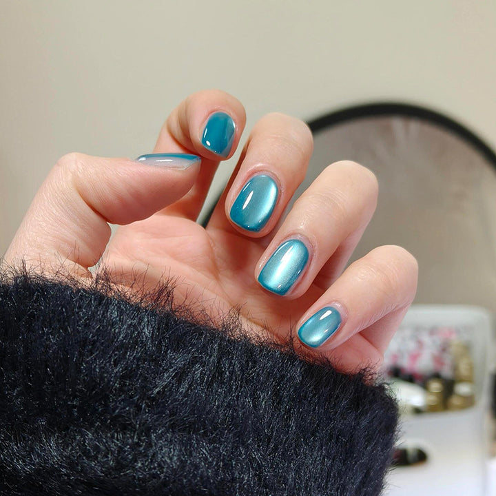 Premium Gel Finish Press-On Nail Set Bowlift