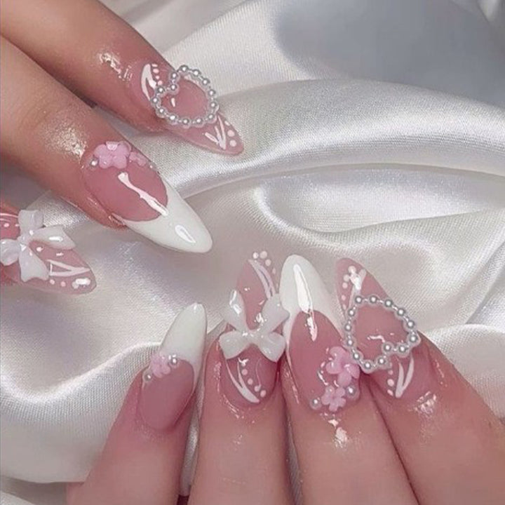 Artificial nails with floral 3D applications Bowlift