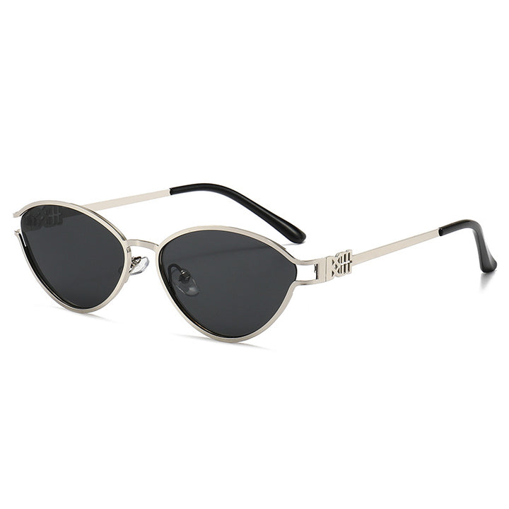 Elegant Angular Cat-Eye Sunglasses